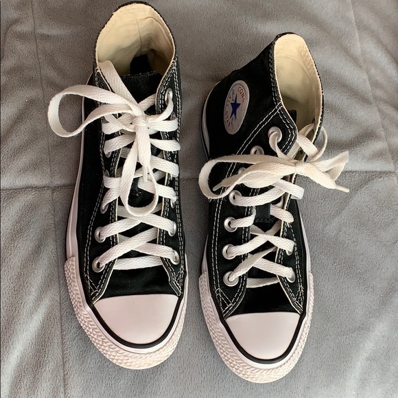 Converse Shoes - Converse Chuck Taylor All Star High Tops •Black